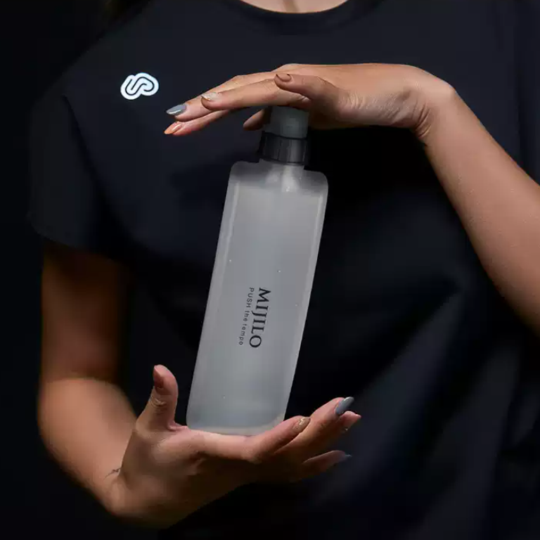 330ml Slim Handheld Running Water Bottle